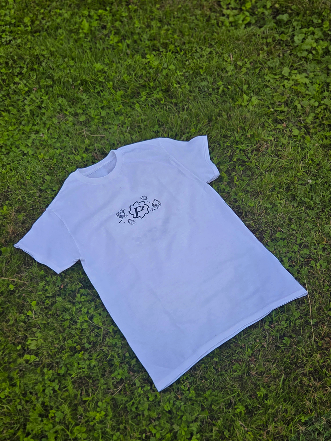 T-shirt La plaine de Morphée | Parallèle - sérigraphie à la main
