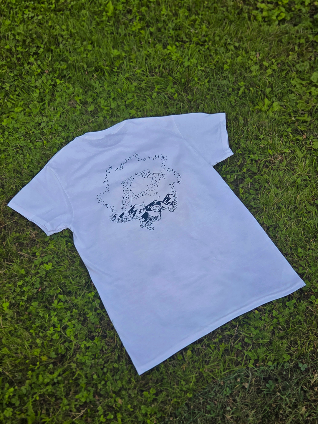 T-shirt La plaine de Morphée | Parallèle - sérigraphie à la main